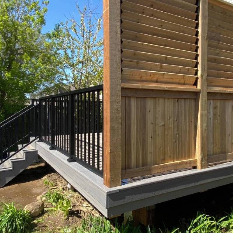 Composite deck privacy fency
