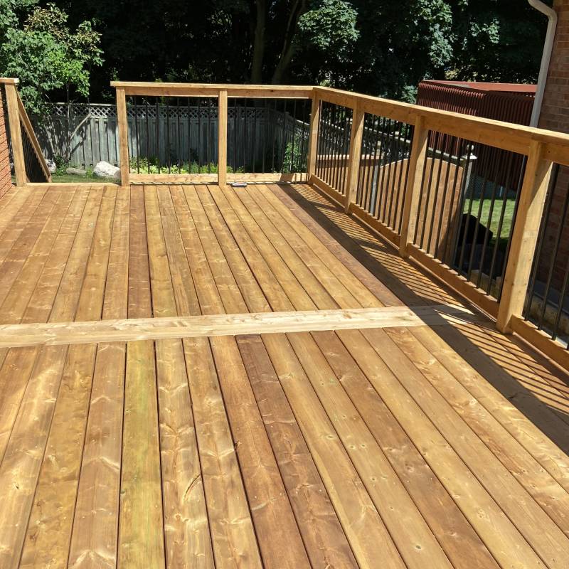 Sienna Deck with Louvers and Stairs
