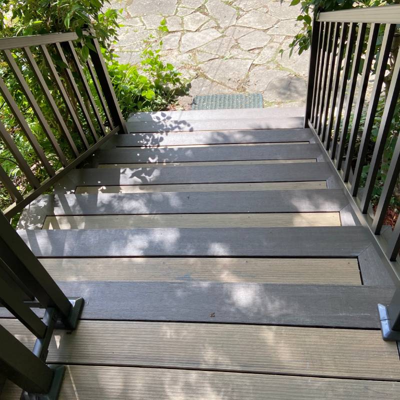 Composite deck